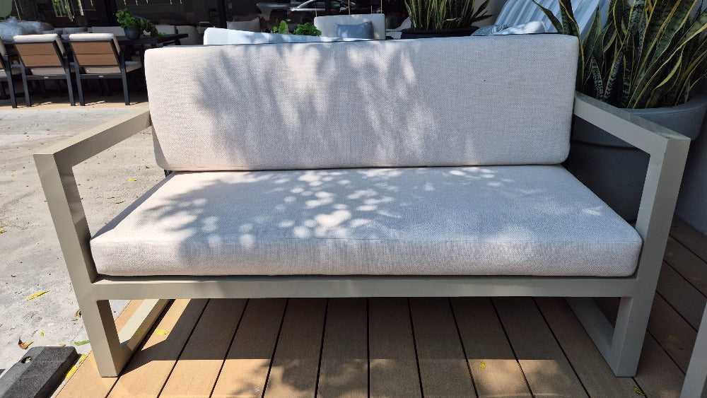 LOVE SEAT ELEMENTA
