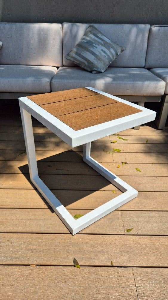 MESA LATERAL ELEMENTA